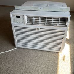 Window AC unit
