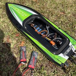 Rc Boat , Two Batteries Included