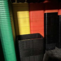 Contenedores De 27 Galones 