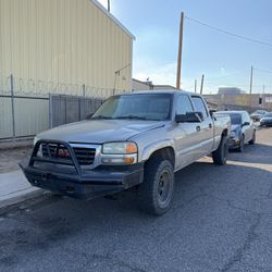 2003 GMC Sierra 2500 HD 