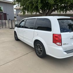2017 Dodge Caravan/Grand Caravan