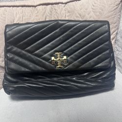 Authentic Tory Burch Quilted Black Leather Bag – Gold Hardware