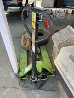pallet jack