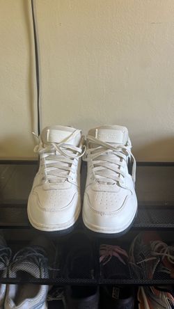 Off whites size 10