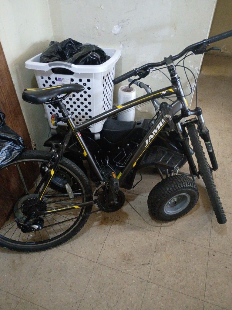 Jamis Bycycle