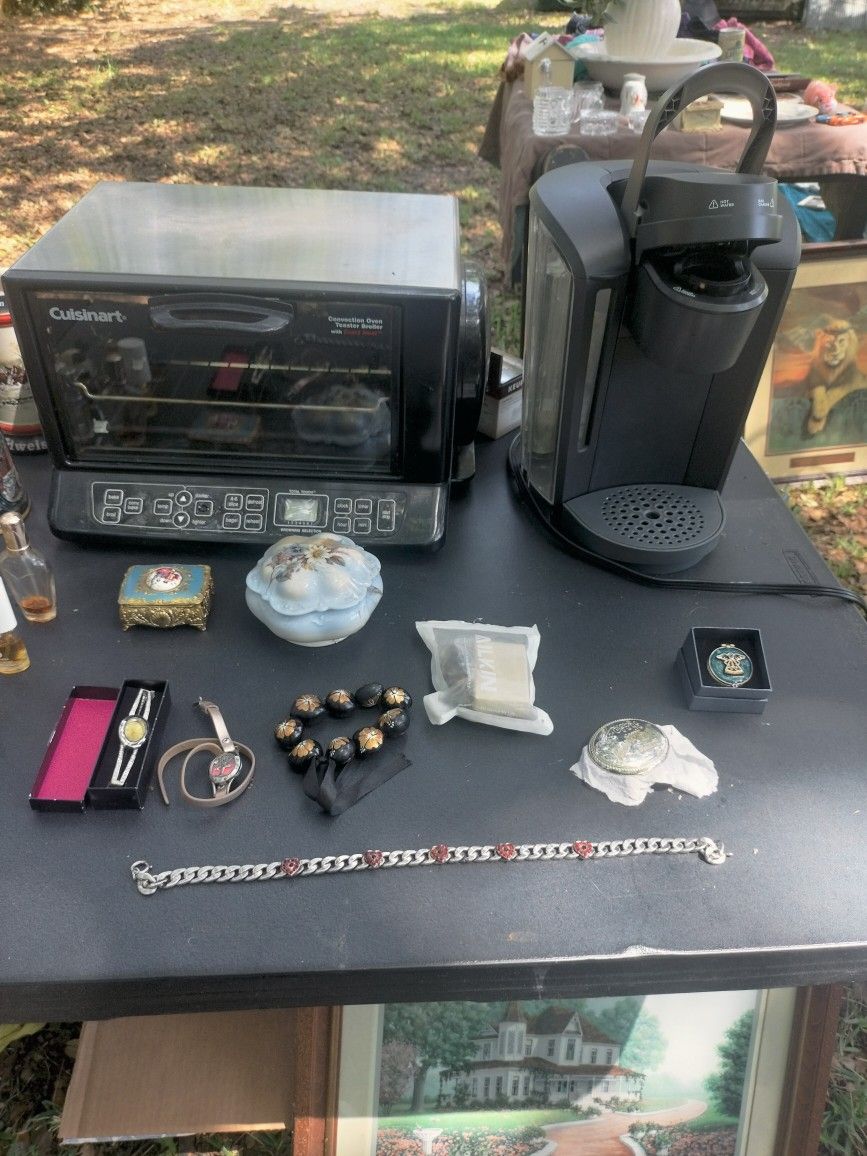 Virtual Yard Sale with In Vintage Items