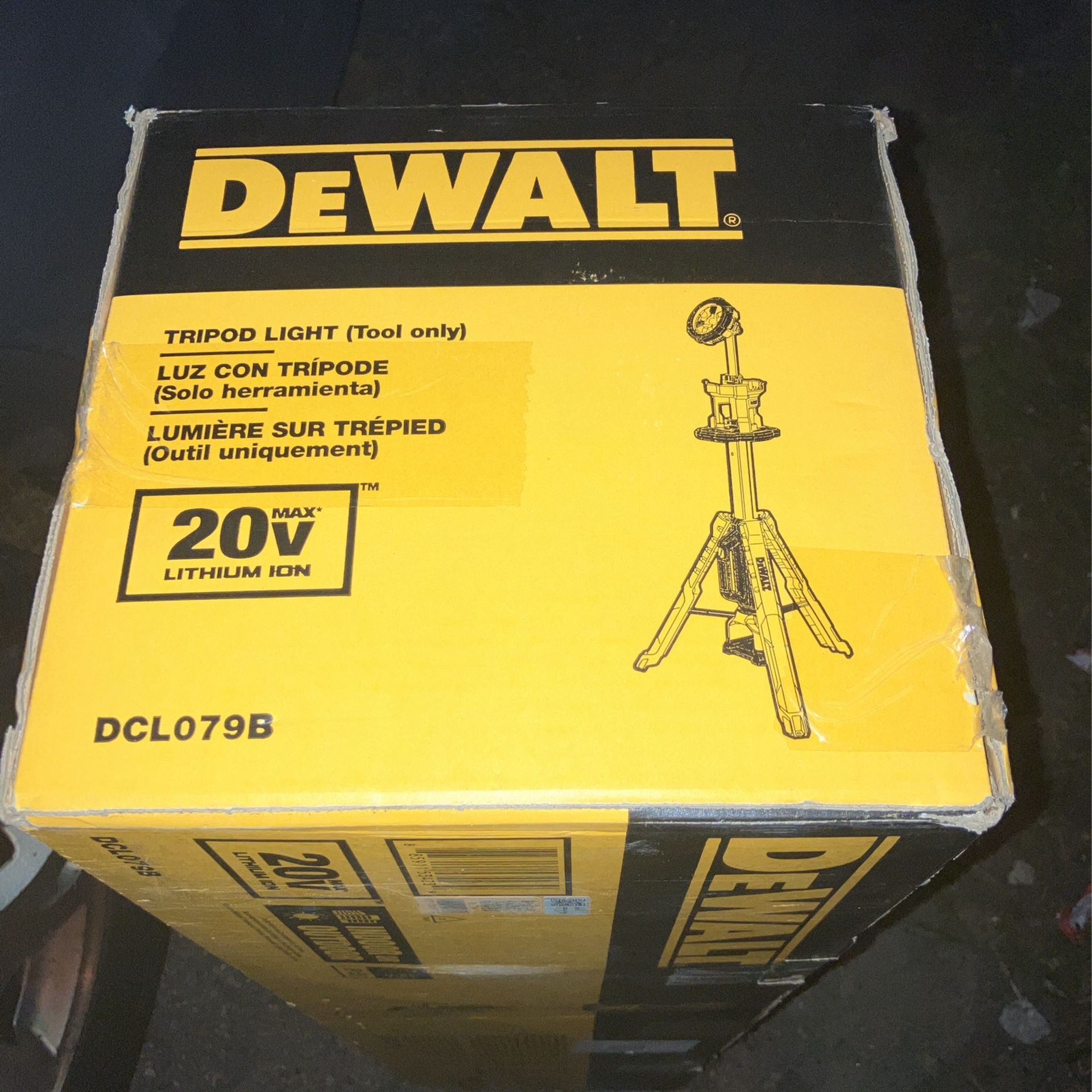 Tripod Light