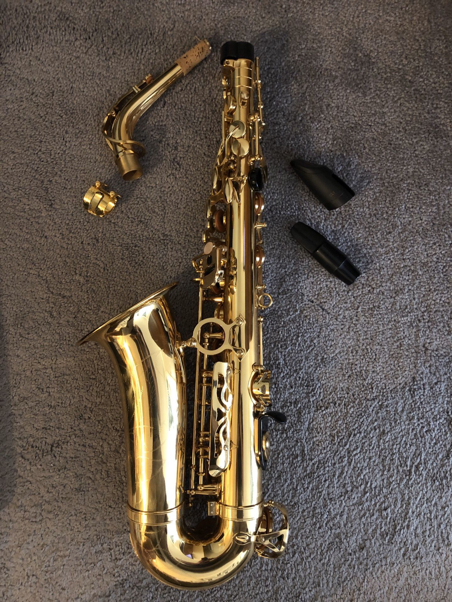 Jean Paul USA AS-400 Saxophone