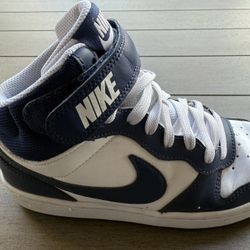 Nike Shoes - Boys 3.5Y