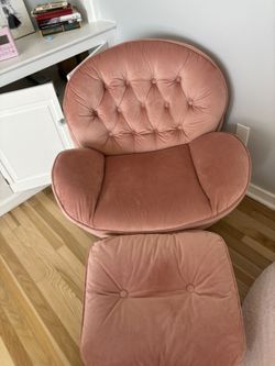 Pink Velvet Chaise Lounge (House of Hampton)