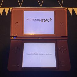 Nintendo DSI XL Heavily Customize