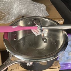 Ollita De 3 QT Y Espátula Rosa Princess House Nuebos En Caja