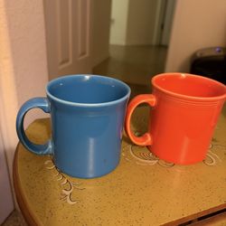 Pair of 2 Fiesta Coffee Mugs