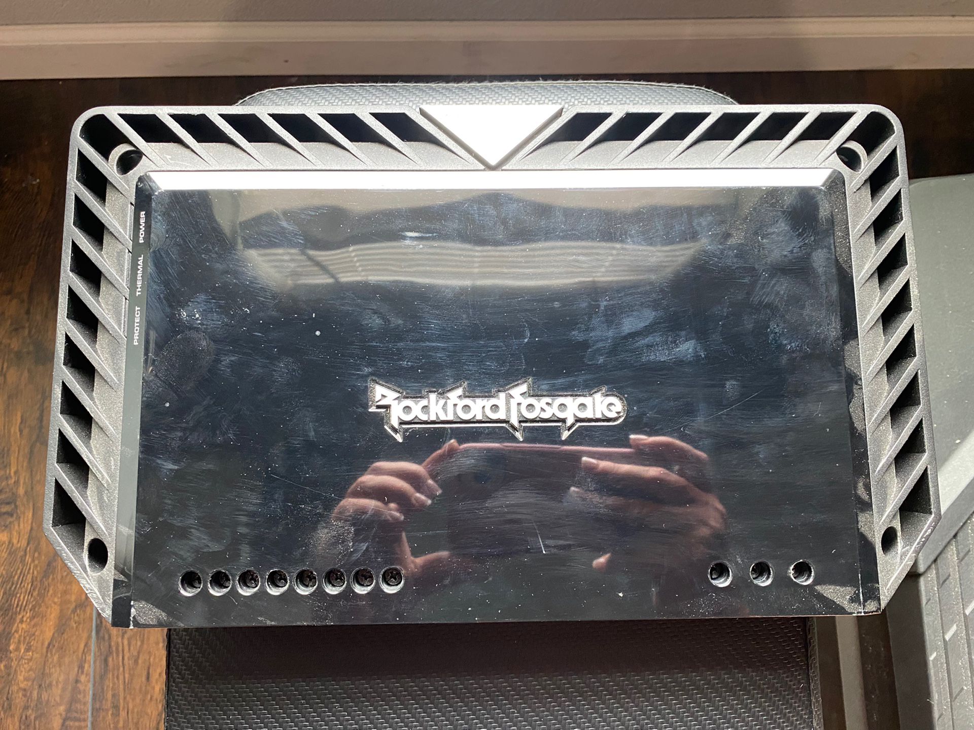 Rockford Fosgate T400 4 Amp