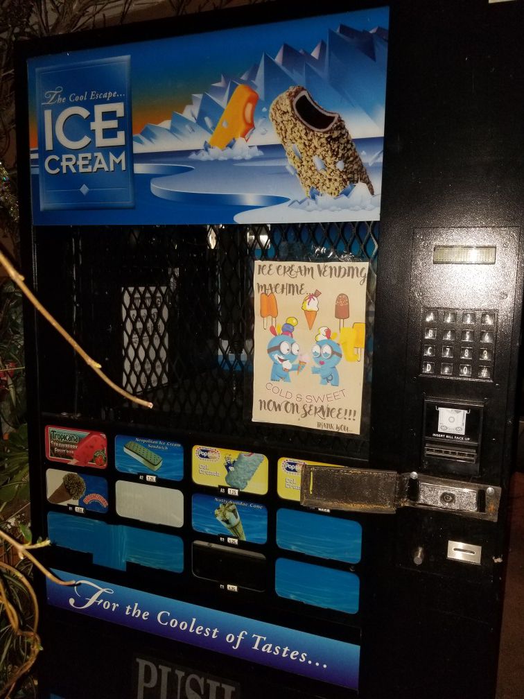 Ice Cream Machine for Sale in San Diego, CA - OfferUp