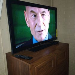 43-in Sony Flat Screen TV