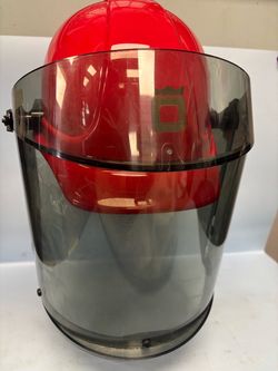 Oberon HC-6P Slotted Hard Cap w Electrical AGR Face Shield Red Helmet 6 Point