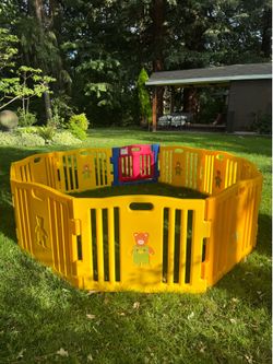 Kid zone baby play yard playpen