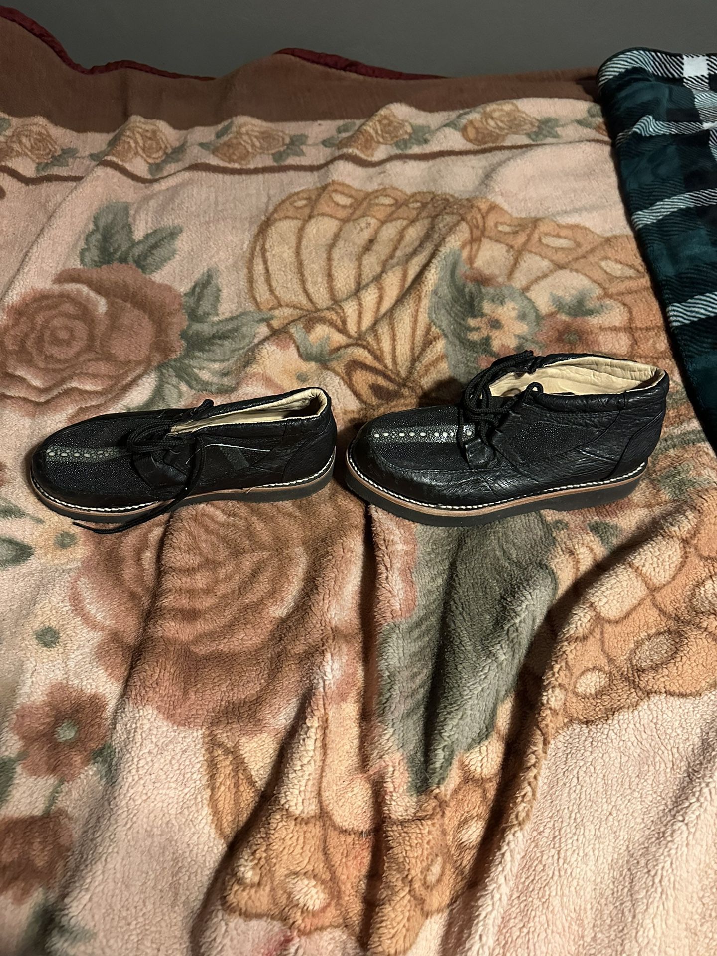 Leather Shoes From Mexico 