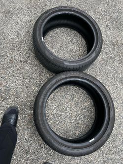 Lot of 2 Pirelli Cinturato P7 All Season 245/40R19