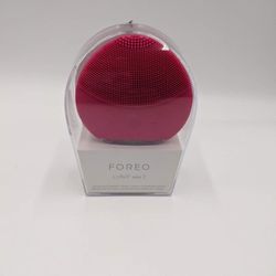 Foreo Mini 2 Electric Facial Cleansing Brush Fuchsia NEW with FREE charging cable 
