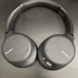 Sony Noise Cancelling Headphones 