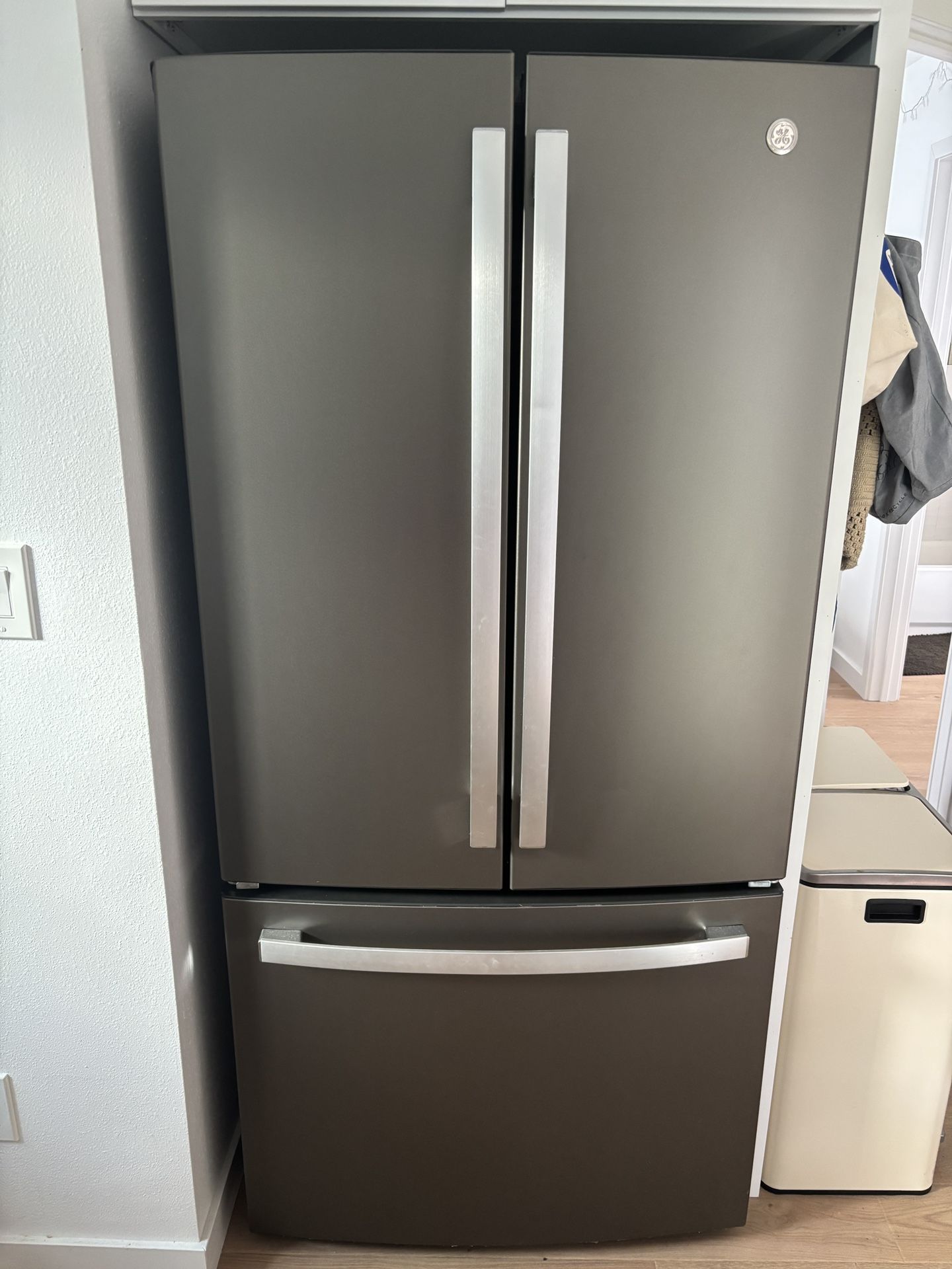 New GE Fridge French Door
