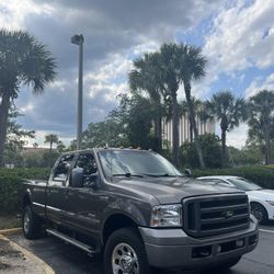 2006 Ford F-350 Super Duty Super Cab