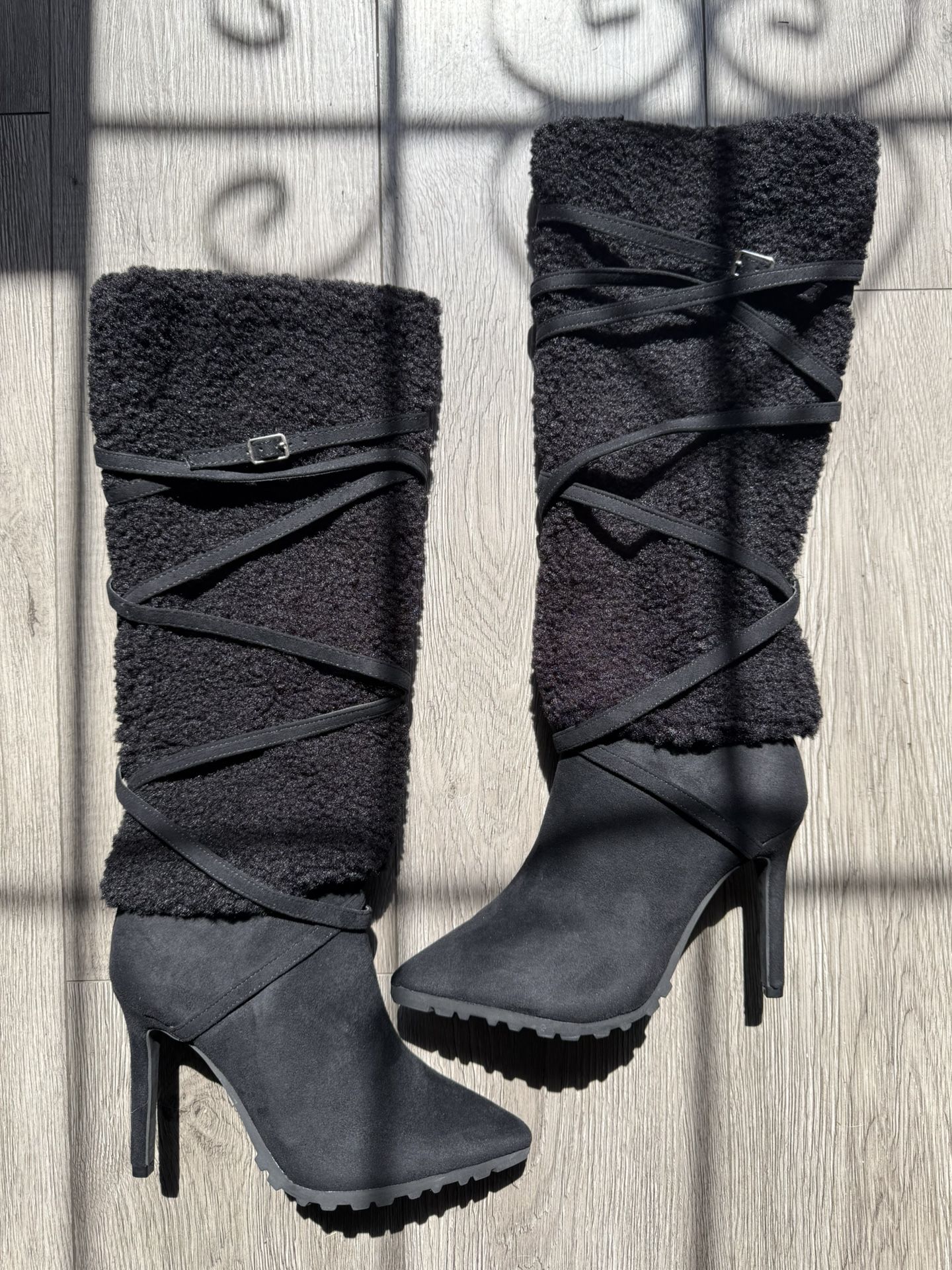 Thalia Sodi Faux Shearling Rikka Black Heeled Boots size 5