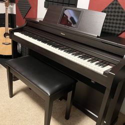 Roland HPi-7f  Digital Piano + Bench 