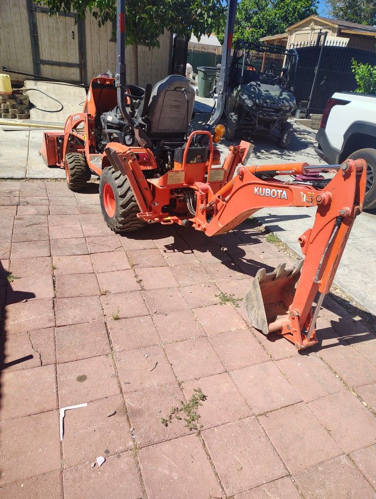 Tractor 🚜 Backhoe 
