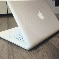 Laptop Apple MacBook 
