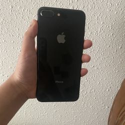 📱iPhone 8 Plus 256GB For International Only works great. Msg me for store address, we sell a lot of phones like this 📱