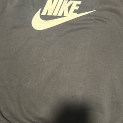 Nike Club Fleece
