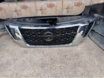 2017 to 2020 NISSAN ARMADA GRILL