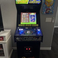 Arcade1up XL Golden Tee Midway Legacy Arcade - 20 Games 