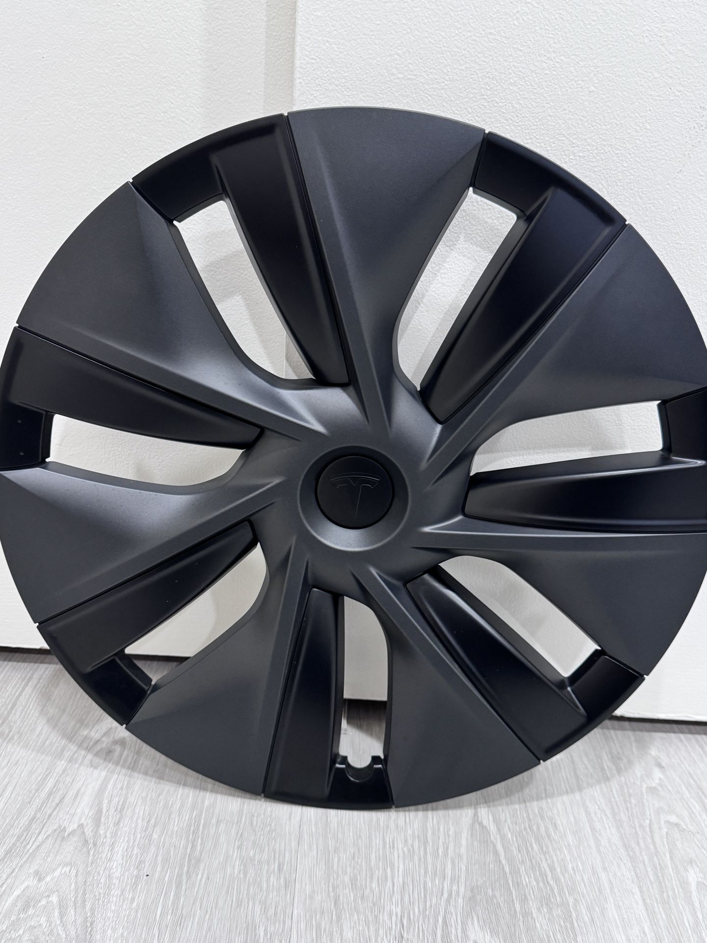Tesla Hubcap Wheel Cover 19" 4 EA. New Factory OEM Genuine 1044235-00-C Matte Gloss Black