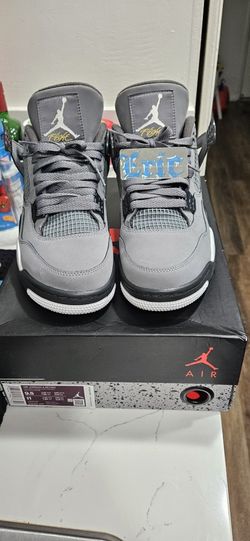 Cool Grey 4s