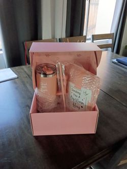 Mother's Day Gift Box