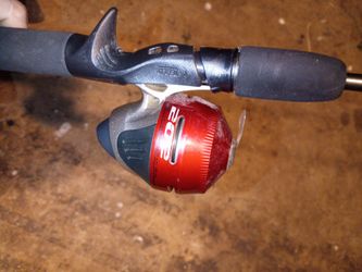Zebco 202 Spincast Reel with Rod