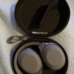 Sony Noise Cancelling Headphones