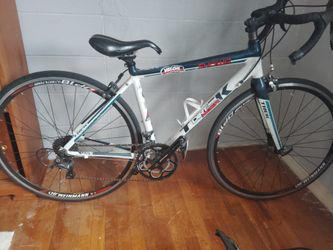 Women's Trek