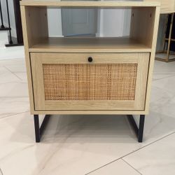 NightStand 