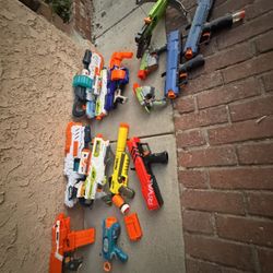 Nerf Guns 