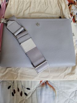 Cross wallet tory burch