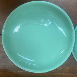2)vintage Homer Laughlin Fiestaware Sea  Green Presentation Bowl. $95,00 Each 
