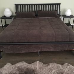 Bedroom Set: King Size Metal Bed Frame, Two Metal Night Stands And Two 3 Drawers Vertical Dresser Storage Tower Organizer 