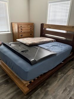 NEED GONE TODAY Queen Size Bed with brand new mattress