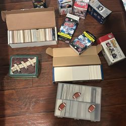More Than 3000 Baseball Cards Vintage Good Cuality 