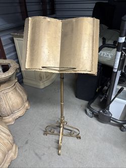 Vintage Gold Music Stand 